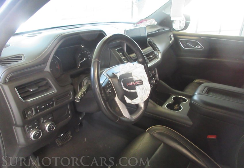 2021 GMC Yukon XL - Image 28