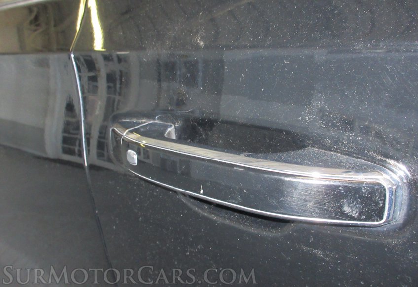 2021 GMC Yukon XL - Image 19