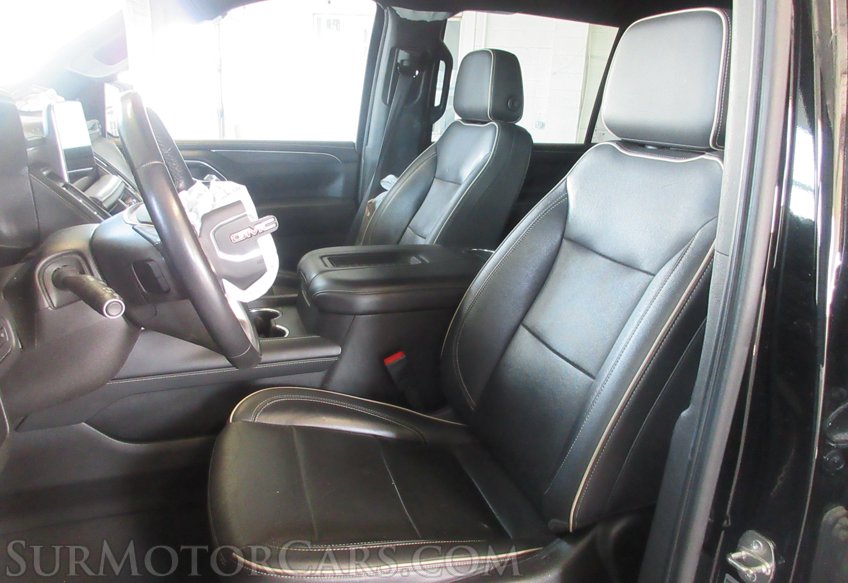 2021 GMC Yukon XL - Image 35