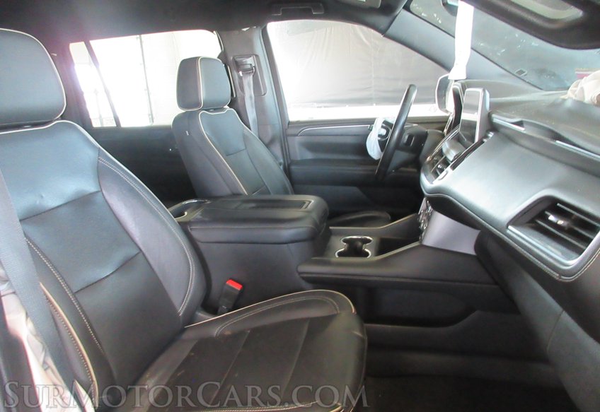 2021 GMC Yukon XL - Image 31