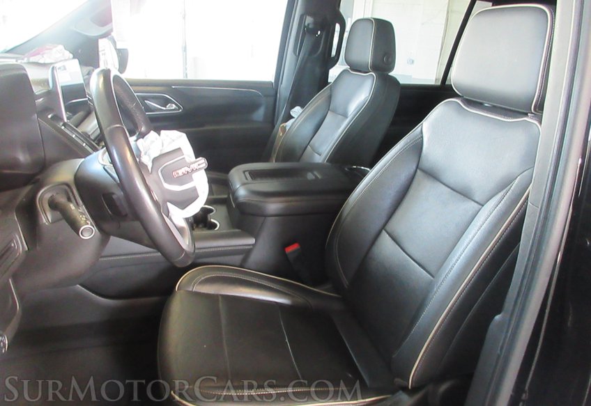 2021 GMC Yukon XL - Image 32