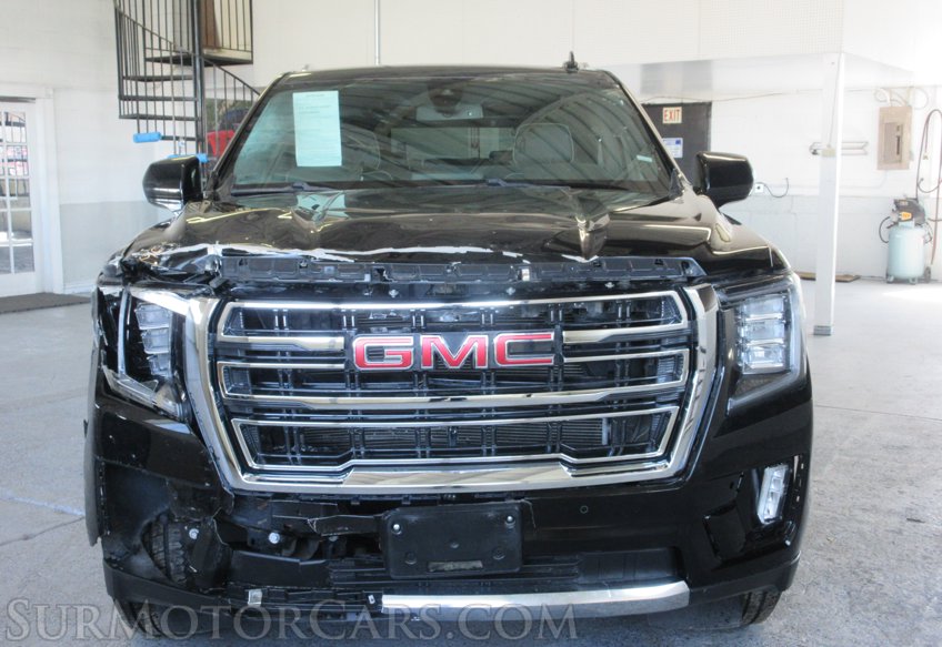 2021 GMC Yukon XL - Image 12