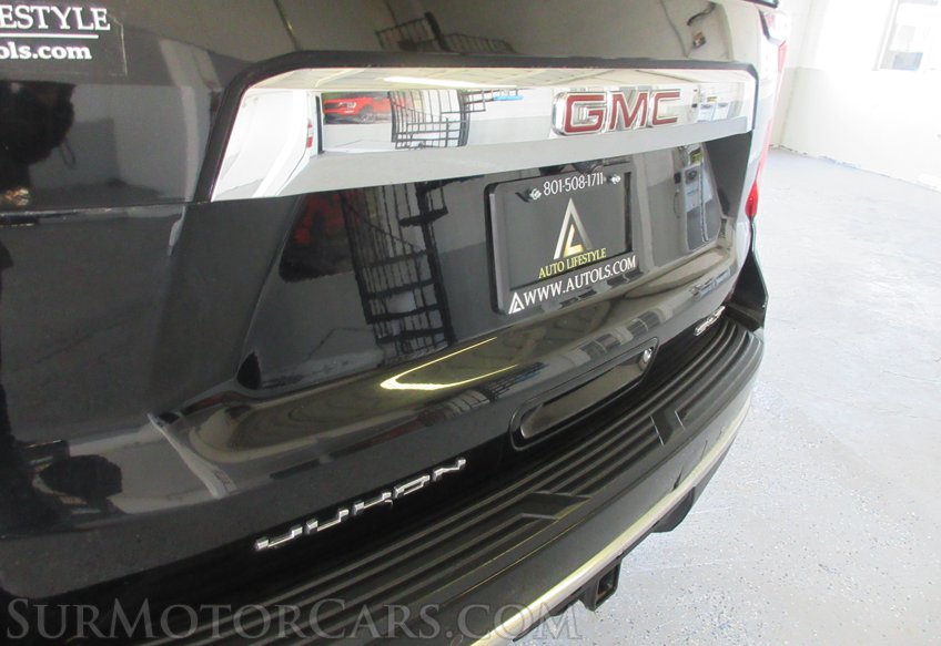 2021 GMC Yukon XL - Image 24