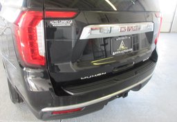 2021 GMC Yukon XL - Image 18