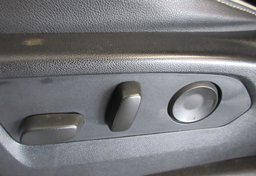 2021 GMC Yukon XL - Image 53