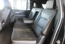 2021 GMC Yukon XL - Image 38