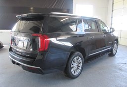 2021 GMC Yukon XL - Image 8