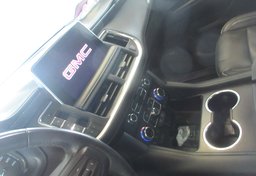 2021 GMC Yukon XL - Image 44