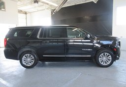 2021 GMC Yukon XL - Image 11