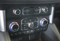 2021 GMC Yukon XL - Image 49