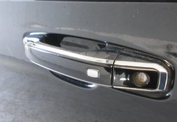 2021 GMC Yukon XL - Image 26