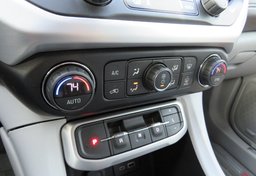 2020 GMC Acadia - Image 39