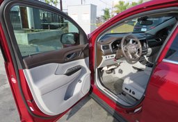 2020 GMC Acadia - Image 21