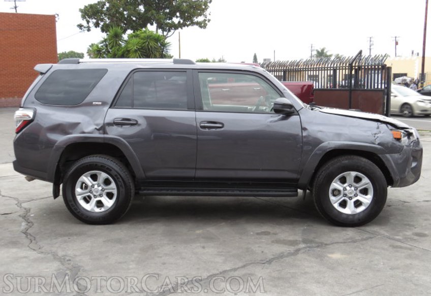 2021 Toyota 4Runner - Image 6