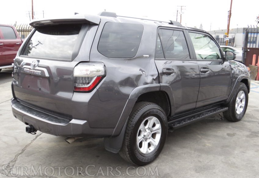 2021 Toyota 4Runner - Image 9
