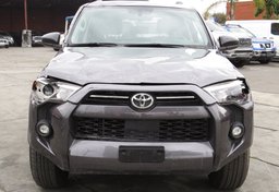 2021 Toyota 4Runner - Image 15