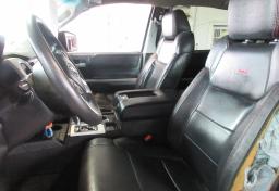 Thumbnail of 2016 Toyota Tundra 4WD Truck