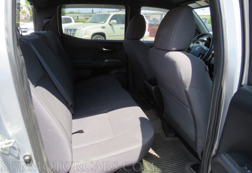 2017 Toyota Tacoma - Image 32