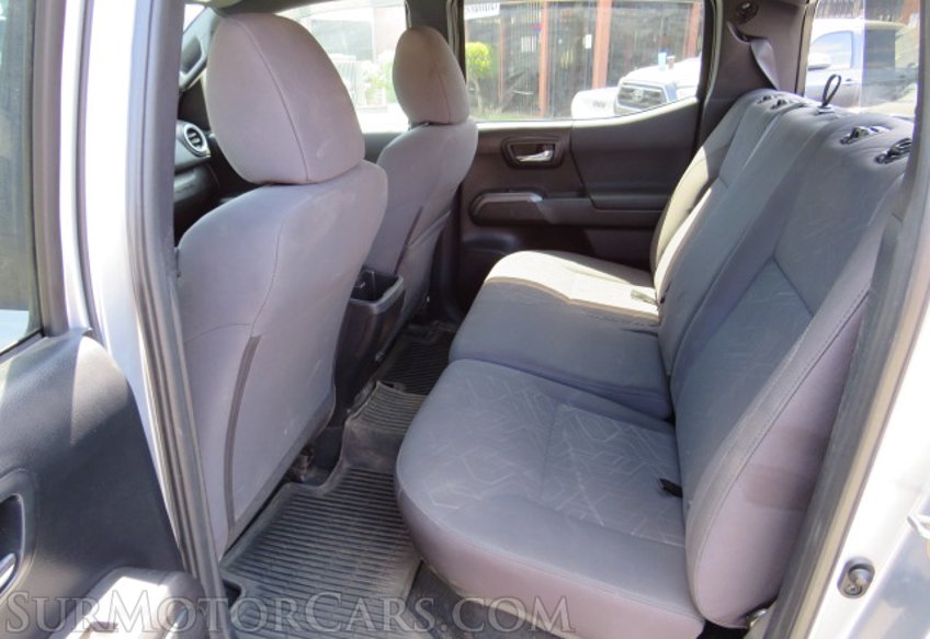 2017 Toyota Tacoma - Image 31