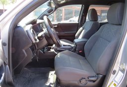 2017 Toyota Tacoma - Image 25