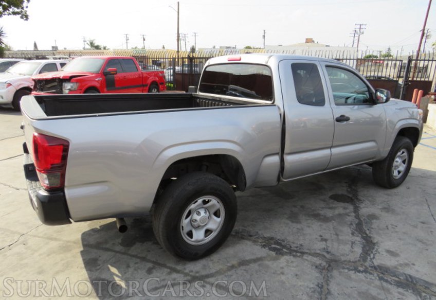 2019 Toyota Tacoma - Image 5