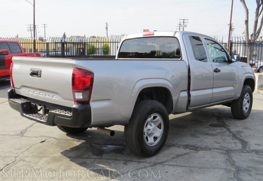 2019 Toyota Tacoma - Image 7