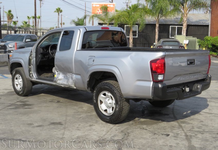 2019 Toyota Tacoma - Image 8