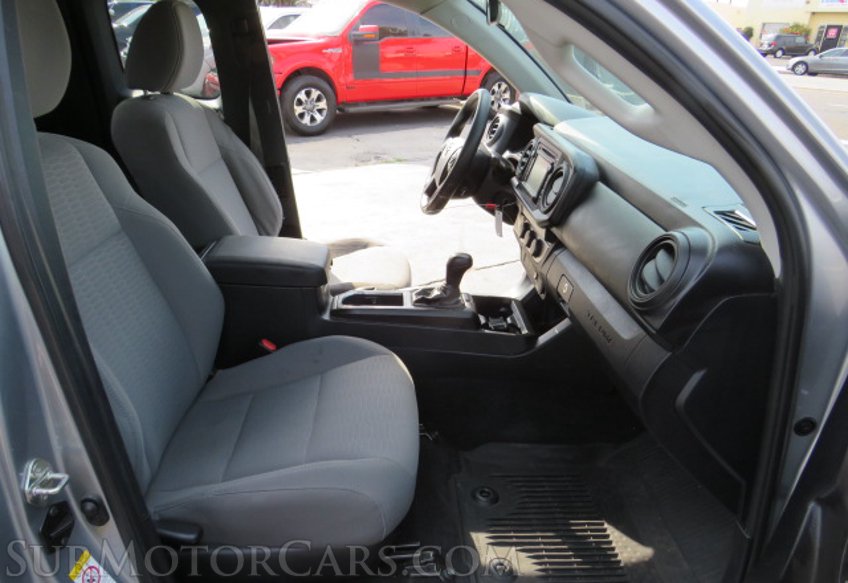 2019 Toyota Tacoma - Image 23