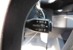 2019 Toyota Tacoma - Image 32