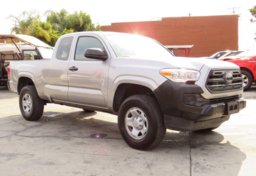 2019 Toyota Tacoma - Image 3