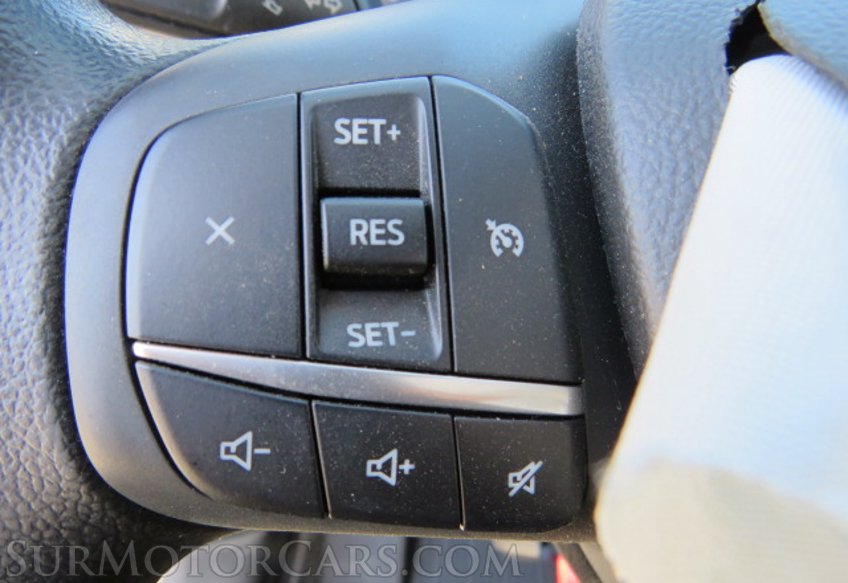 2020 Ford Escape - Image 40