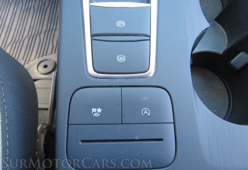 2020 Ford Escape - Image 38