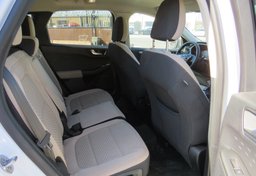 2020 Ford Escape - Image 30