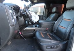 2021 GMC Sierra 2500HD 4x4 AT4 - Image 35