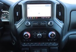 2021 GMC Sierra 2500HD 4x4 AT4 - Image 40