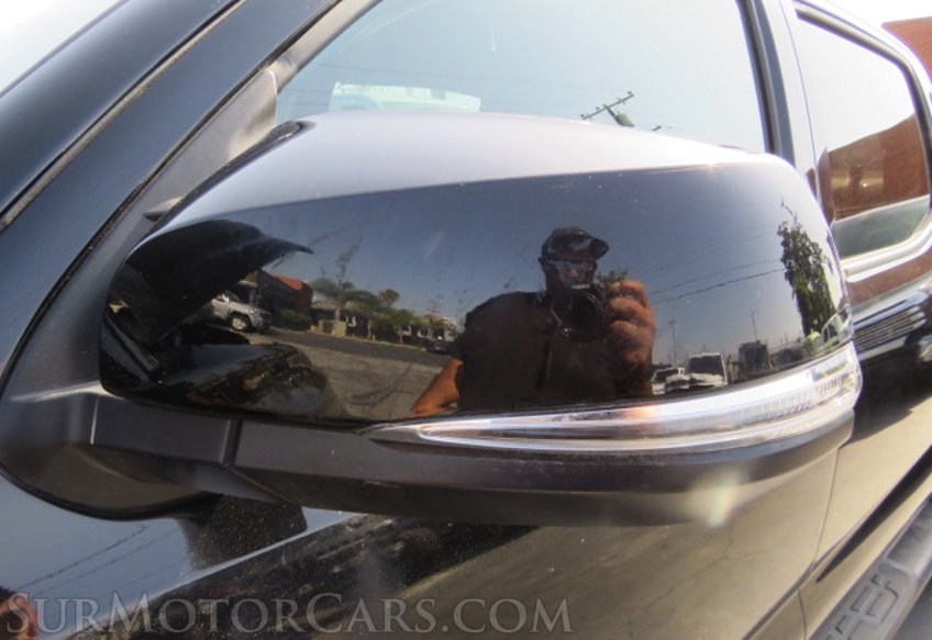 2021 Toyota Tacoma - Image 19