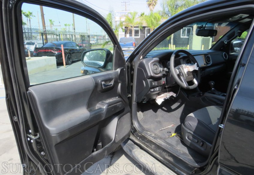 2021 Toyota Tacoma - Image 22