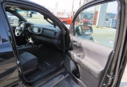 2021 Toyota Tacoma - Image 23