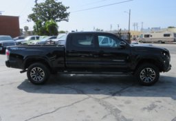 2021 Toyota Tacoma - Image 6