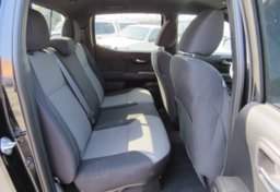 2021 Toyota Tacoma - Image 33