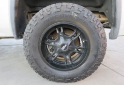 2014 GMC Sierra 1500 - Image 19