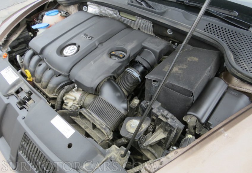 2013 Volkswagen Beetle Convertible - Image 45