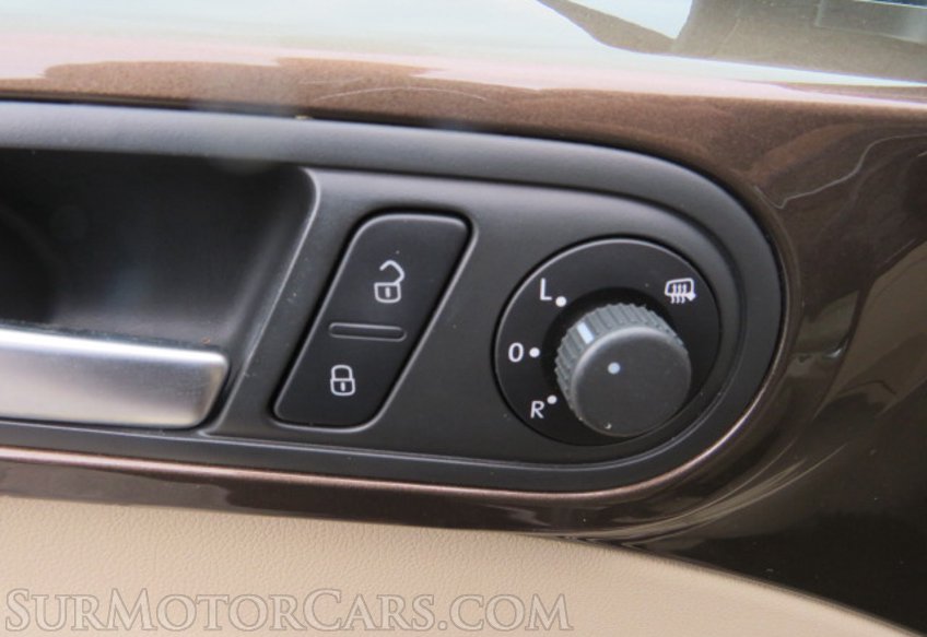 2013 Volkswagen Beetle Convertible - Image 41