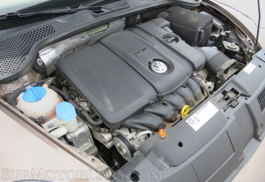 2013 Volkswagen Beetle Convertible - Image 46