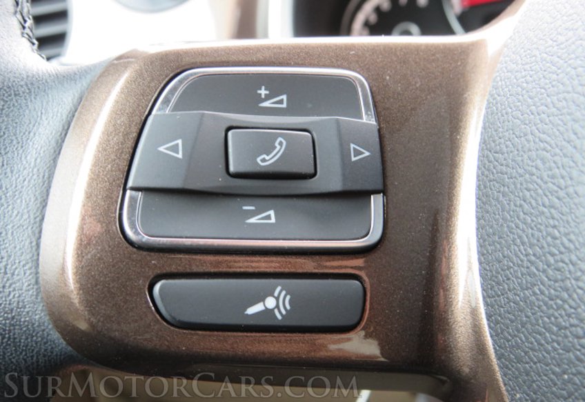 2013 Volkswagen Beetle Convertible - Image 31