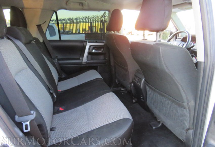 2018 Toyota 4Runner - Image 30