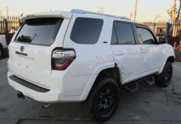 2018 Toyota 4Runner - Image 10