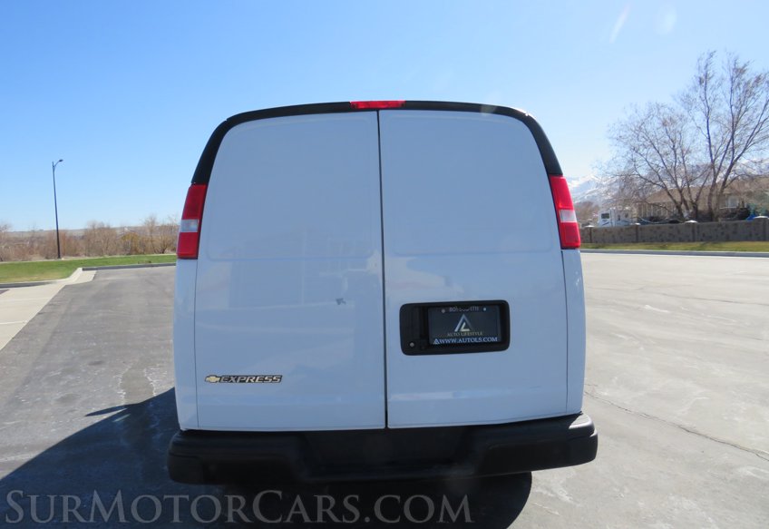 2020 Chevrolet Express Cargo Van - Image 11