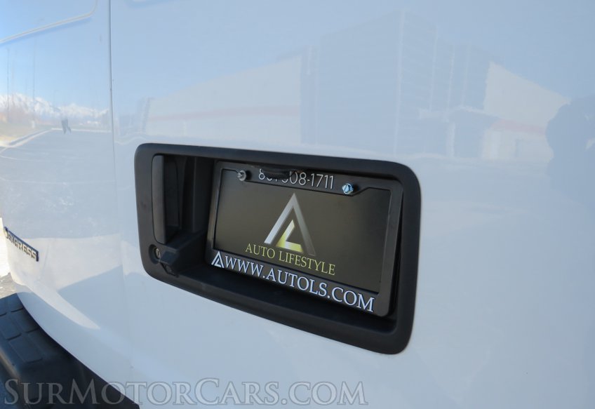 2020 Chevrolet Express Cargo Van - Image 17