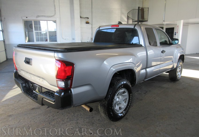 2020 Toyota Tacoma - Image 5